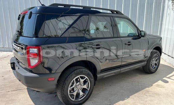 Buy Used Ford Bronco Black Car in Muscat in Masqat Buy Used Ford Bronco Black Car in Muscat in Masqat
