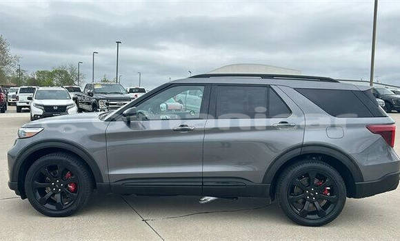 Buy Used Ford Explorer Other Car in Muscat in Masqat Buy Used Ford Explorer Other Car in Muscat in Masqat