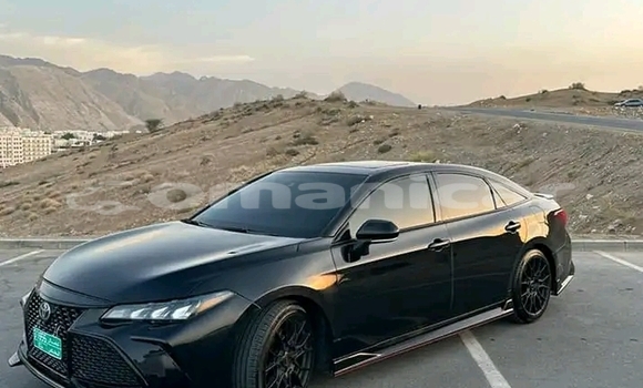 Buy Used Toyota Avalon Black Car in Madinat Qabus in Masqat Buy Used Toyota Avalon Black Car in Madinat Qabus in Masqat