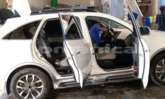 Buy Used Hyundai Creta White Car in as–Suwayq in al-Batinah Buy Used Hyundai Creta White Car in as–Suwayq in al-Batinah