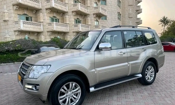 Buy Used Mitsubishi Pajero Other Car in as–Suwayq in al-Batinah Buy Used Mitsubishi Pajero Other Car in as–Suwayq in al-Batinah