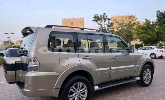 Buy Used Mitsubishi Pajero Other Car in as–Suwayq in al-Batinah Buy Used Mitsubishi Pajero Other Car in as–Suwayq in al-Batinah