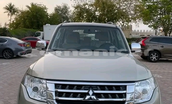 Buy Used Mitsubishi Pajero Other Car in as–Suwayq in al-Batinah Buy Used Mitsubishi Pajero Other Car in as–Suwayq in al-Batinah
