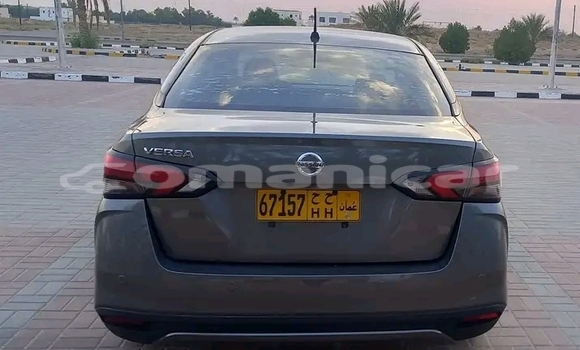 Buy Used Nissan Versa Black Car in Khasab in Musandam Buy Used Nissan Versa Black Car in Khasab in Musandam