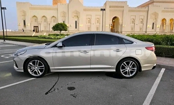 Buy Used Hyundai Sonata Other Car in Rusayl in Rusayl Buy Used Hyundai Sonata Other Car in Rusayl in Rusayl