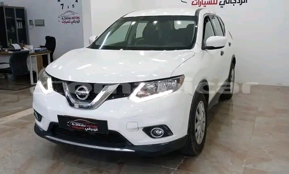 Buy Used Nissan Rogue White Car in ar–Rustaq in al-Batinah Buy Used Nissan Rogue White Car in ar–Rustaq in al-Batinah