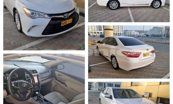 Buy Used Toyota Camry White Car in Muscat in Masqat Buy Used Toyota Camry White Car in Muscat in Masqat