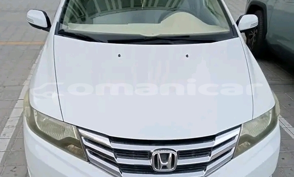 Buy Used Honda City White Car in Nizwa in ad-Dakhiliyah Buy Used Honda City White Car in Nizwa in ad-Dakhiliyah