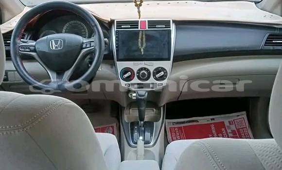 Buy Used Suzuki Swift Other Car in Muttrah in Masqat Buy Used Suzuki Swift Other Car in Muttrah in Masqat