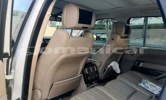 Buy Used Range Rover Range Rover White Car in as–Suwayq in al-Batinah Buy Used Range Rover Range Rover White Car in as–Suwayq in al-Batinah