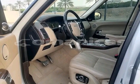 Buy Used Range Rover Range Rover White Car in as–Suwayq in al-Batinah Buy Used Range Rover Range Rover White Car in as–Suwayq in al-Batinah