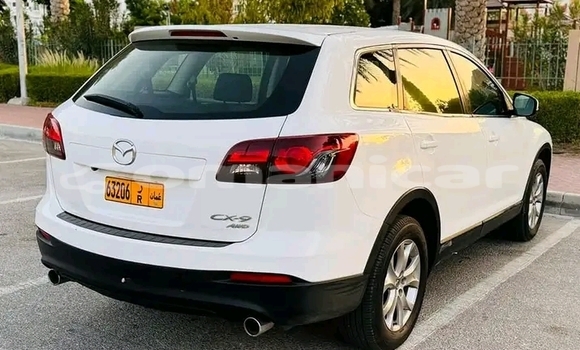 Buy Used Mazda CX-9 White Car in Suhar in al-Batinah Buy Used Mazda CX-9 White Car in Suhar in al-Batinah
