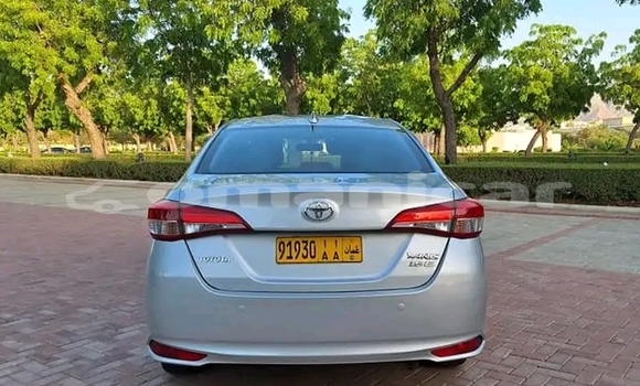 Buy Used Toyota Yaris White Car in as–Suwayq in al-Batinah Buy Used Toyota Yaris White Car in as–Suwayq in al-Batinah
