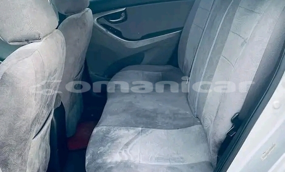 Buy Used GMC Typhoon White Car in Shinas in al-Batinah Buy Used GMC Typhoon White Car in Shinas in al-Batinah