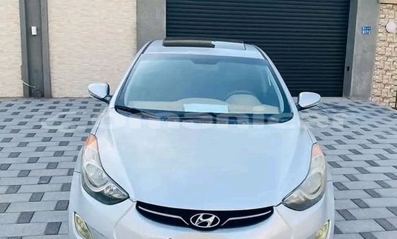 Buy Used GMC Typhoon White Car in Shinas in al-Batinah Buy Used GMC Typhoon White Car in Shinas in al-Batinah