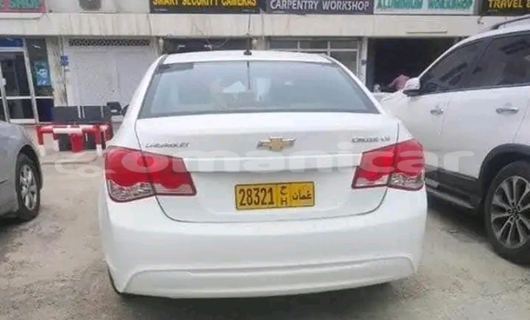 Buy Used Chevrolet Cruze White Car in Rusayl in Rusayl Buy Used Chevrolet Cruze White Car in Rusayl in Rusayl