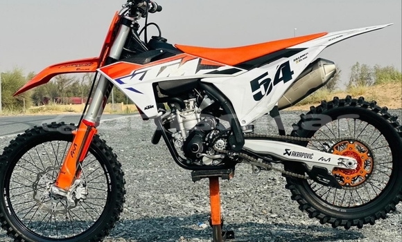 Buy Used KTM 350 White Bike in Muscat in Masqat Buy Used KTM 350 White Bike in Muscat in Masqat