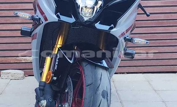 Buy Used Suzuki GSX–R Black Bike in Muscat in Masqat