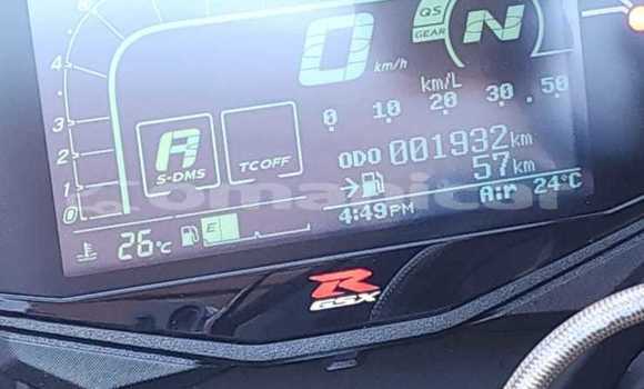 Buy Used Suzuki GSX–R Black Bike in Muscat in Masqat Buy Used Suzuki GSX–R Black Bike in Muscat in Masqat