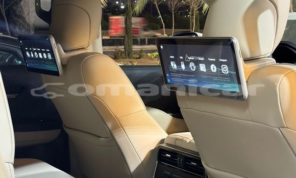 Buy Used Toyota Land Cruiser White Car in Madinat Qabus in Masqat Buy Used Toyota Land Cruiser White Car in Madinat Qabus in Masqat