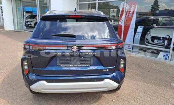 Buy Used Suzuki Grand Vitara Blue Car in Muscat in Masqat Buy Used Suzuki Grand Vitara Blue Car in Muscat in Masqat