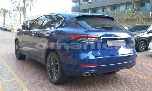 Buy Used Maserati Levante Blue Car in Muscat in Masqat Buy Used Maserati Levante Blue Car in Muscat in Masqat