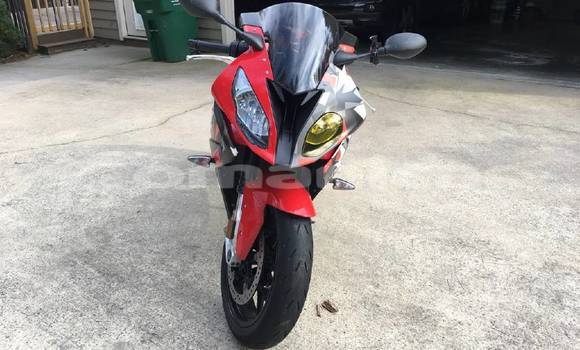 Buy Used BMW S 1000 Beige Bike in Muscat in Masqat Buy Used BMW S 1000 Beige Bike in Muscat in Masqat