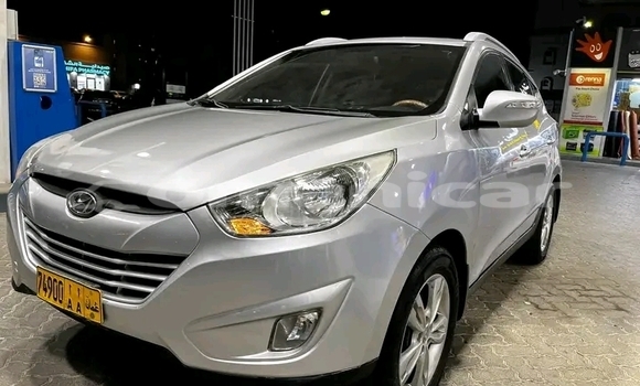 Buy Used Hyundai Tucson White Car in as–Suwayq in al-Batinah Buy Used Hyundai Tucson White Car in as–Suwayq in al-Batinah