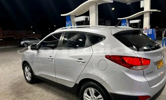 Buy Used Hyundai Tucson White Car in as–Suwayq in al-Batinah Buy Used Hyundai Tucson White Car in as–Suwayq in al-Batinah
