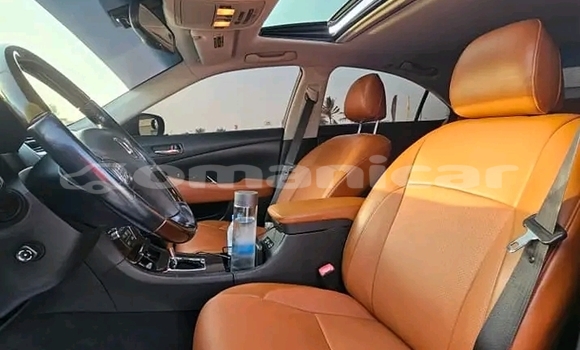 Buy Used Lexus ES 300 Black Car in al–Masna'ah in al-Batinah Buy Used Lexus ES 300 Black Car in al–Masna'ah in al-Batinah