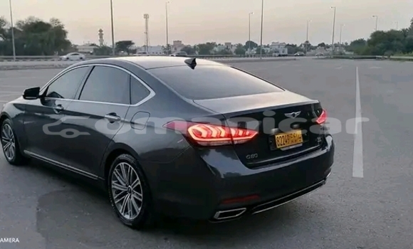 Buy Used Mercedes-Benz 270D Black Car in as–Sib in Masqat Buy Used Mercedes-Benz 270D Black Car in as–Sib in Masqat