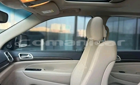 Buy Used Jeep Cherokee Other Car in al–Masna'ah in al-Batinah Buy Used Jeep Cherokee Other Car in al–Masna'ah in al-Batinah