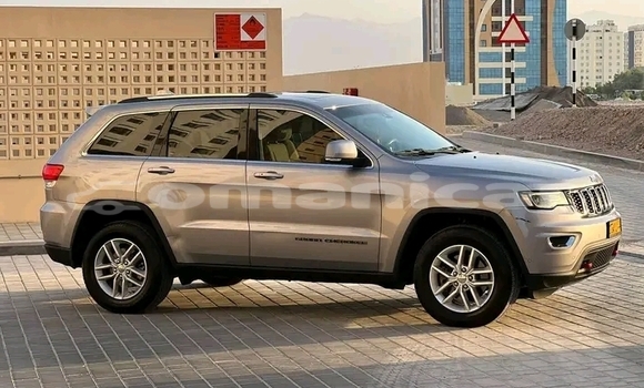 Buy Used Jeep Cherokee Other Car in al–Masna'ah in al-Batinah Buy Used Jeep Cherokee Other Car in al–Masna'ah in al-Batinah