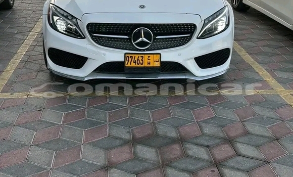 Buy Used Mercedes-Benz C–Class White Car in Matrah in Masqat Buy Used Mercedes-Benz C–Class White Car in Matrah in Masqat