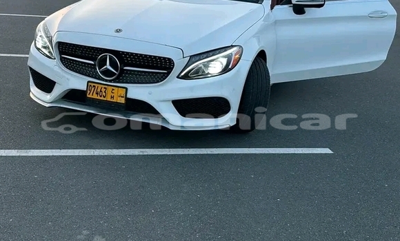 Buy Used Mercedes-Benz C–Class White Car in Matrah in Masqat Buy Used Mercedes-Benz C–Class White Car in Matrah in Masqat