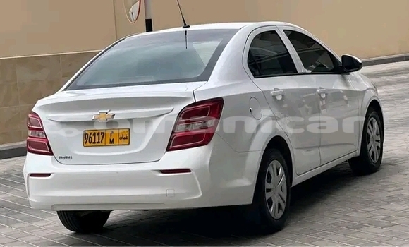 Buy Used Chevrolet Aveo White Car in Matrah in Masqat Buy Used Chevrolet Aveo White Car in Matrah in Masqat