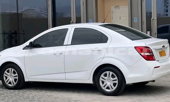 Buy Used Chevrolet Aveo White Car in Matrah in Masqat Buy Used Chevrolet Aveo White Car in Matrah in Masqat