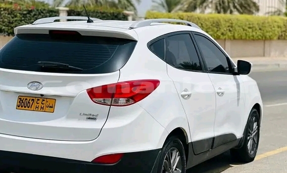 Buy Used Toyota Camry White Car in Matrah in Masqat Buy Used Toyota Camry White Car in Matrah in Masqat