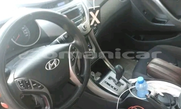 Buy Used Hyundai Elantra White Car in Bahla' in ad-Dakhiliyah Buy Used Hyundai Elantra White Car in Bahla' in ad-Dakhiliyah