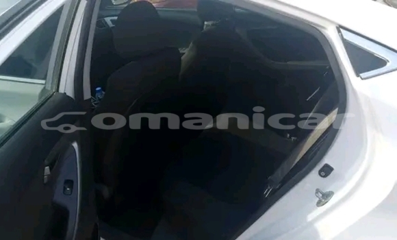 Buy Used Hyundai Elantra White Car in Bahla' in ad-Dakhiliyah Buy Used Hyundai Elantra White Car in Bahla' in ad-Dakhiliyah