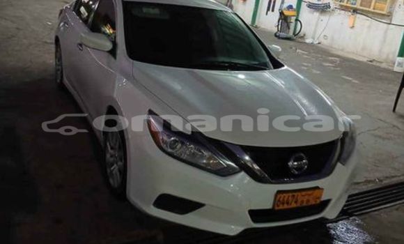 Buy Used Nissan Almera Other Car in as–Sib in Masqat Buy Used Nissan Almera Other Car in as–Sib in Masqat