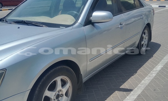 Buy Used Hyundai Sonata Silver Car in Suhar in al-Batinah Buy Used Hyundai Sonata Silver Car in Suhar in al-Batinah