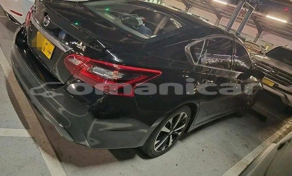 Buy Used Nissan Altima Black Car in as–Suwayq in al-Batinah Buy Used Nissan Altima Black Car in as–Suwayq in al-Batinah