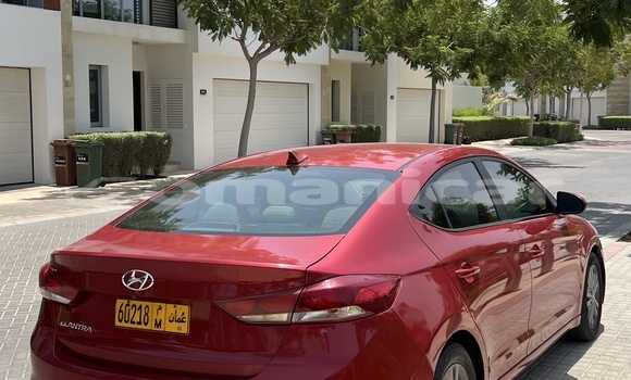Buy Used Hyundai Elantra Red Car in Muscat in Masqat Buy Used Hyundai Elantra Red Car in Muscat in Masqat