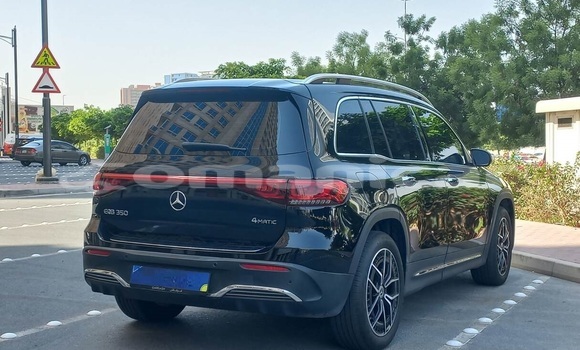 Buy Used Mercedes-Benz E200 Black Car in Muscat in Masqat Buy Used Mercedes-Benz E200 Black Car in Muscat in Masqat