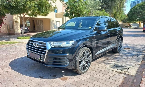 Buy Used Audi Q7 Blue Car in Muscat in Masqat Buy Used Audi Q7 Blue Car in Muscat in Masqat