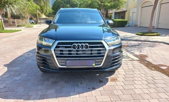 Buy Used Audi Q7 Blue Car in Muscat in Masqat Buy Used Audi Q7 Blue Car in Muscat in Masqat