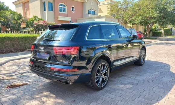 Buy Used Audi Q7 Blue Car in Muscat in Masqat Buy Used Audi Q7 Blue Car in Muscat in Masqat