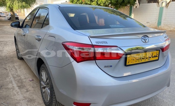 Buy Used Toyota Corolla Silver Car in al–Buraymi in adh-Dhahirah Buy Used Toyota Corolla Silver Car in al–Buraymi in adh-Dhahirah