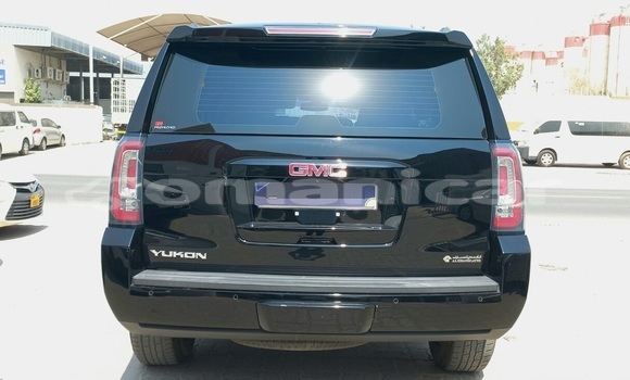 Buy Used GMC Yukon Black Car in Muscat in Masqat Buy Used GMC Yukon Black Car in Muscat in Masqat